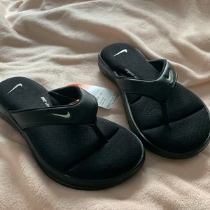 NWT NIKE-ULTRA COMFORT 3 Thong Flip Flop